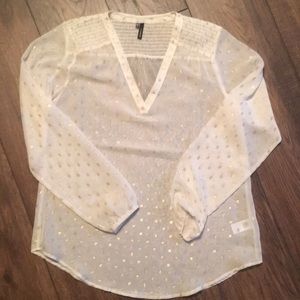 Maurice’s women’s large top